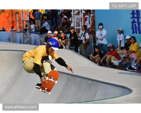 上海滑板队在极限运动联赛中以64分稳居积分榜首位 上海滑板队在极限运动联赛中以64分稳居积分榜首位