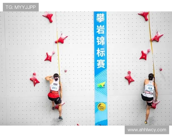 南京攀岩队在世界滑板锦标赛中以77分稳居积分榜首位 南京攀岩队在世界滑板锦标赛中以77分稳居积分榜首位