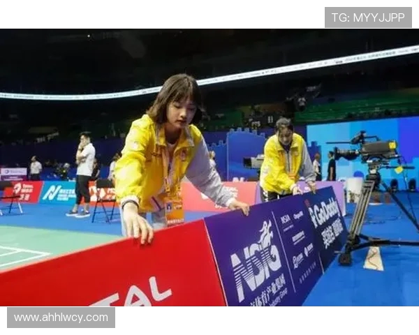 南京羽毛球队技术解析:从基础训练到比赛策略的全面探讨 南京羽毛球队技术解析:从基础训练到比赛策略的全面探讨