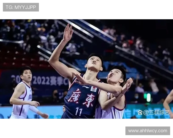 广州篮球队荣登篮球比赛经验排行榜第三名引发热议 广州篮球队荣登篮球比赛经验排行榜第三名引发热议