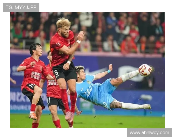 成都足球队的默契配合分析与战术探讨之路