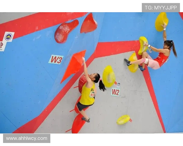 深圳飞盘队在攀岩联赛中的灵活性表现及其战术分析 深圳飞盘队在攀岩联赛中的灵活性表现及其战术分析