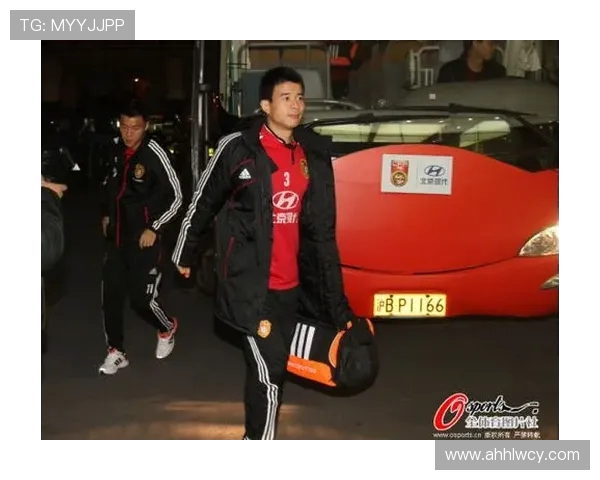 赛后分析：北京足球队与南京足球队的比赛节奏与战术对比探讨