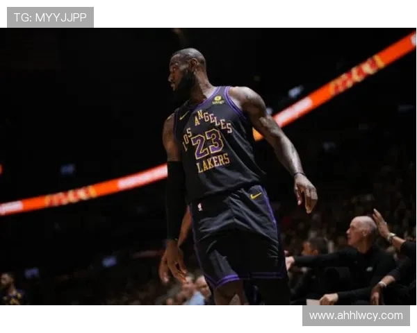 猛龙队与篮网队激战正酣谁能在这场对决中笑到最后