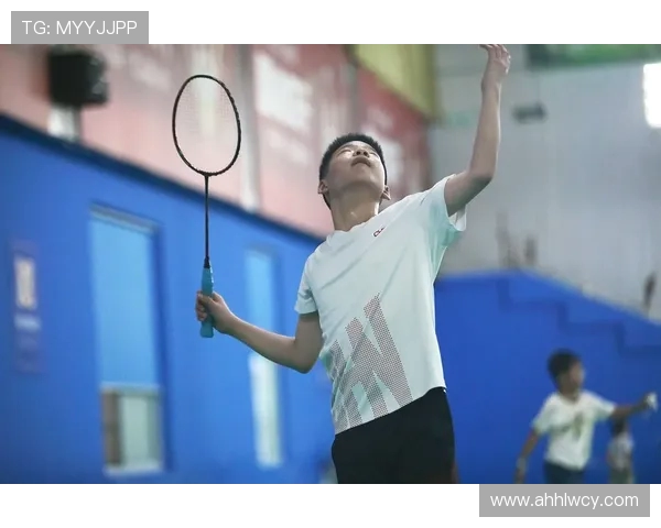 吴伟专访:从青涩少年到羽毛球冠军的成长之路回顾 吴伟专访:从青涩少年到羽毛球冠军的成长之路回顾